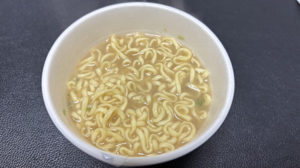 天下一品ミニカップ麺　出来上がり